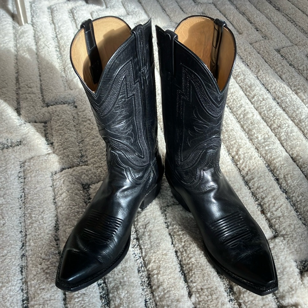 Collins boots Lucchese black